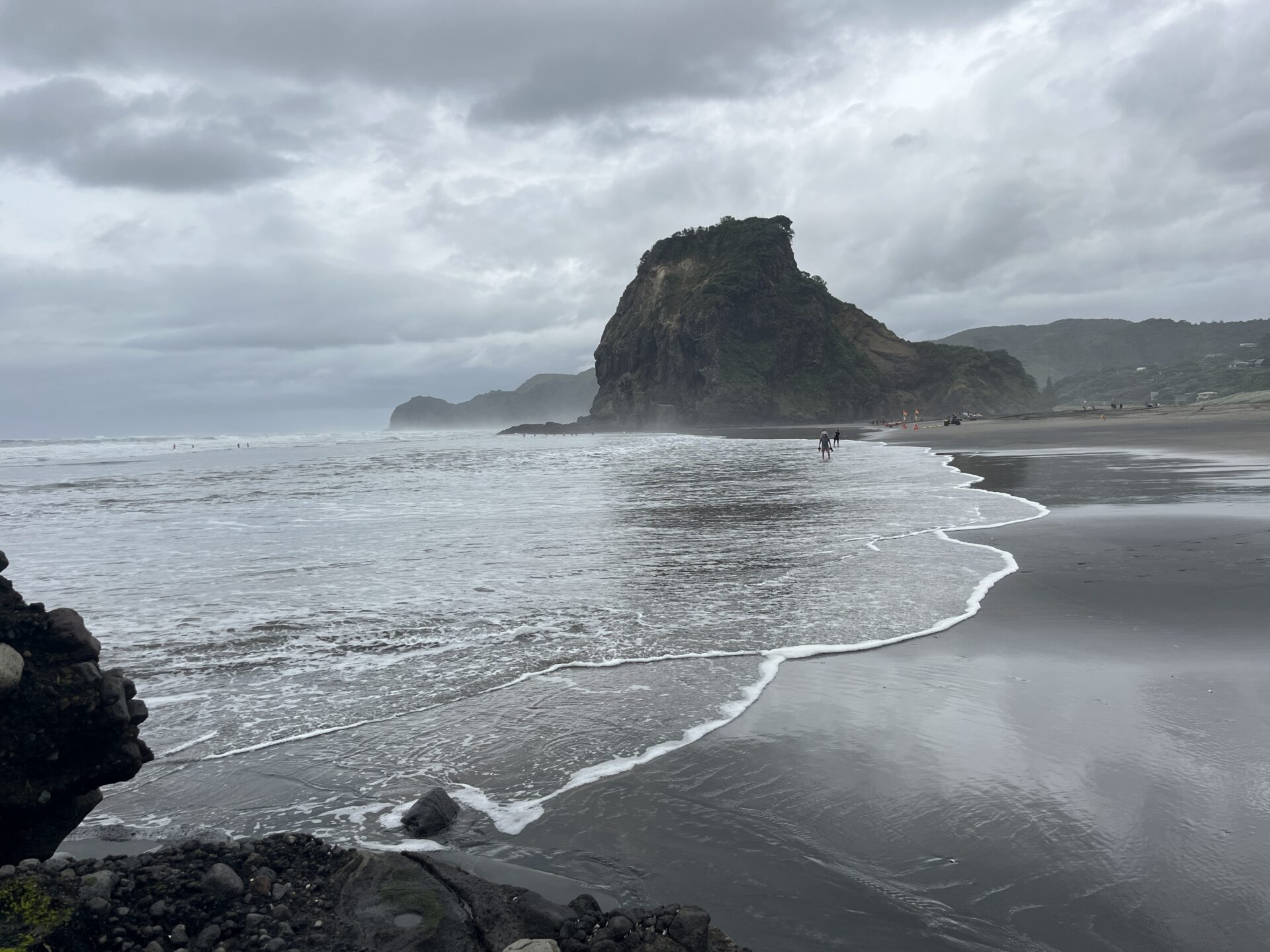 Piha Beach
